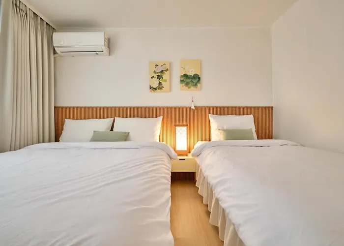 Neat House, Apartamento